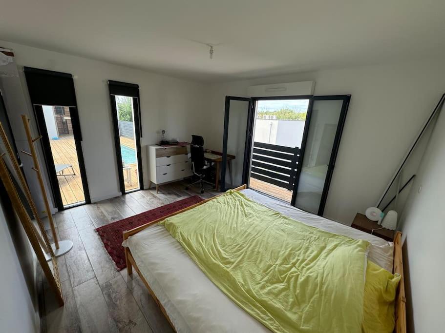 Luxury Villa With Pool And View Juvignac Buitenkant foto